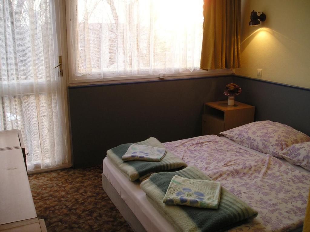 Rev Szallo Balaton Hotel Szántód