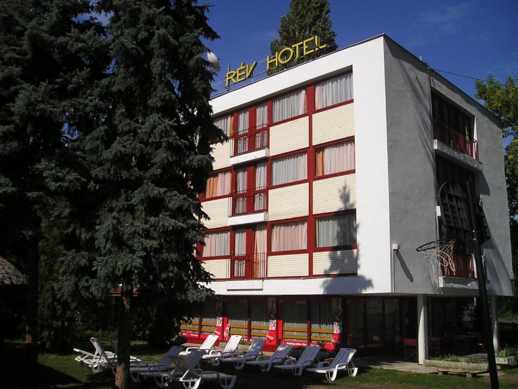 Rev Szallo Balaton *